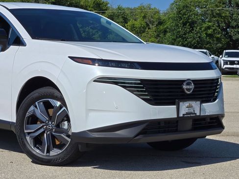 New 2025 Nissan Murano SV w/ Cargo Package AWD/4WD image 2