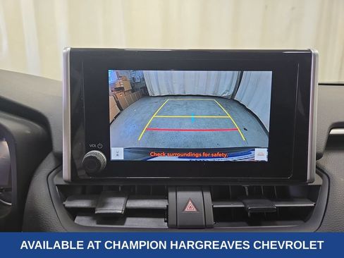 Used 2024 Toyota RAV4 LE AWD/4WD image 19