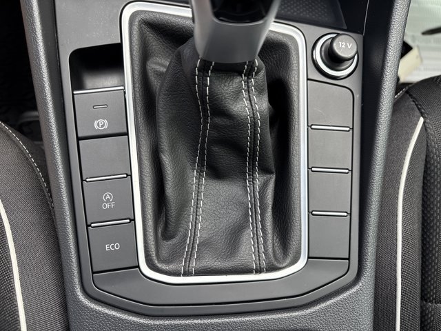 Used 2024 Volkswagen Jetta Sport FWD image 27