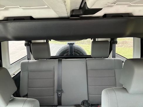 Used 2008 Jeep Wrangler Unlimited Sahara w/ Trailer Tow Group AWD/4WD image 25
