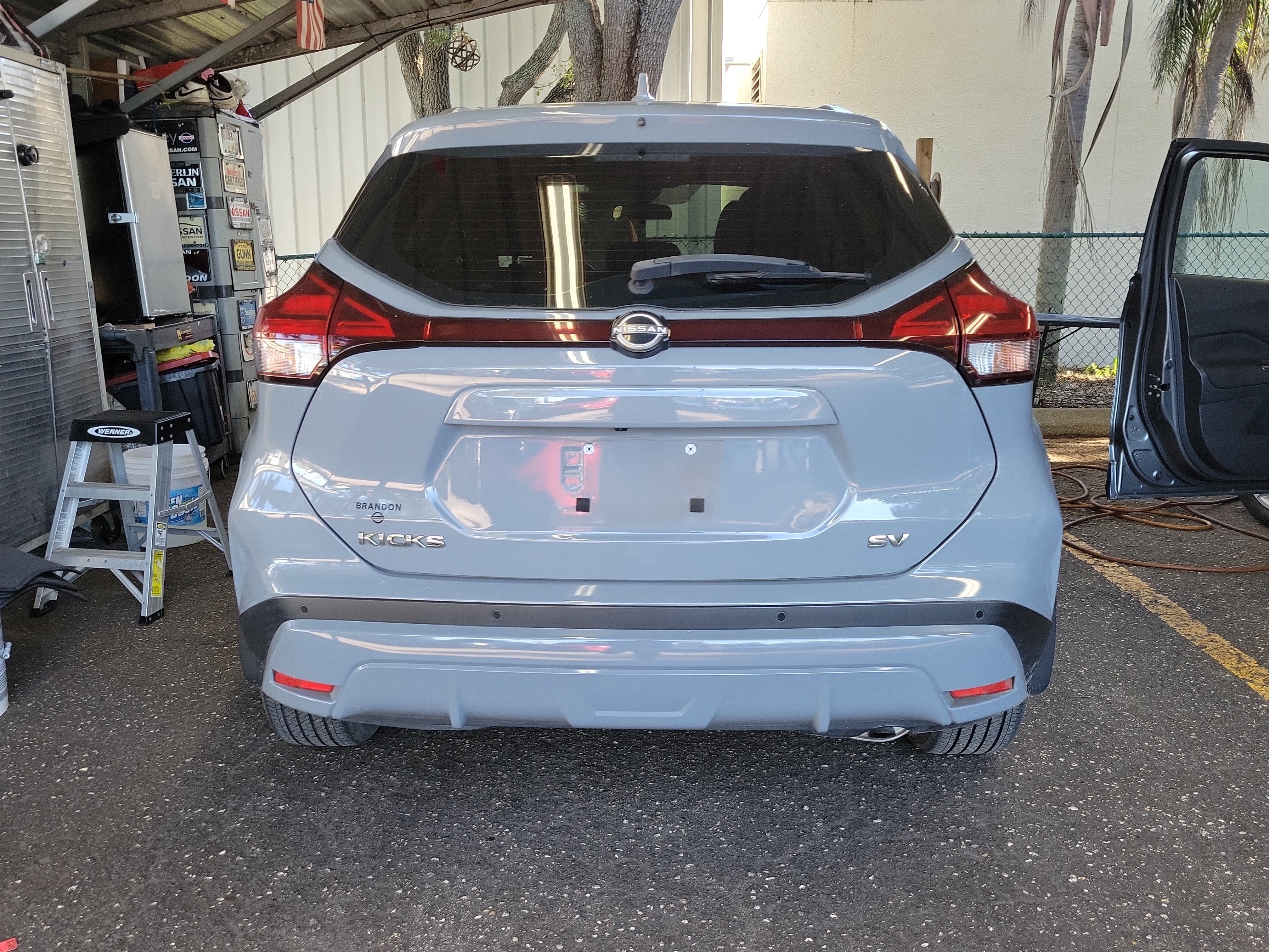 Certified 2023 Nissan Kicks SV FWD image 6