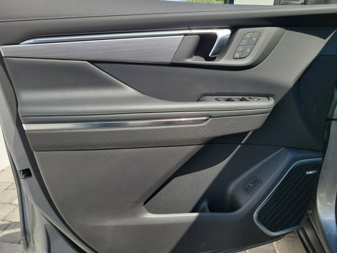 New 2026 Buick Enclave Preferred w/ Power Package image 18