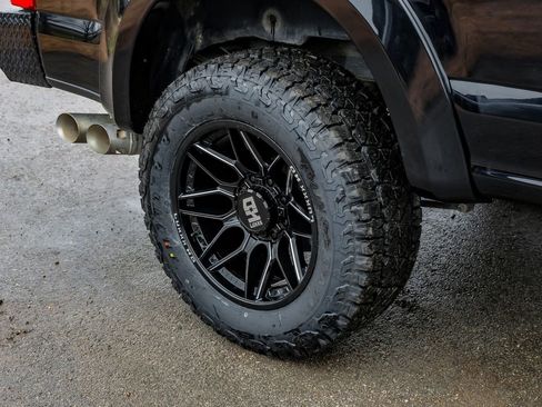 Used 2022 Ford F350 XLT w/ XLT Premium Package image 61