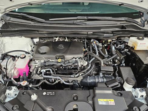 Certified 2024 Toyota Sienna Limited FWD image 19