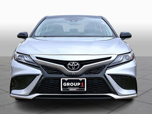 Used 2024 Toyota Camry XSE image 3