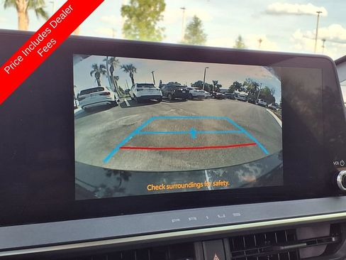Used 2023 Toyota Prius XLE FWD image 21