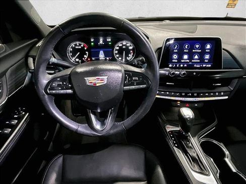 Used 2024 Cadillac CT4 Luxury RWD image 7