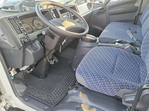 New 2024 Chevrolet Low Cab Forward image 12