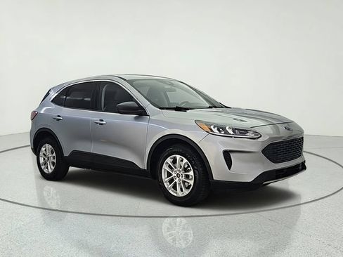 Used 2022 Ford Escape SE FWD image 8