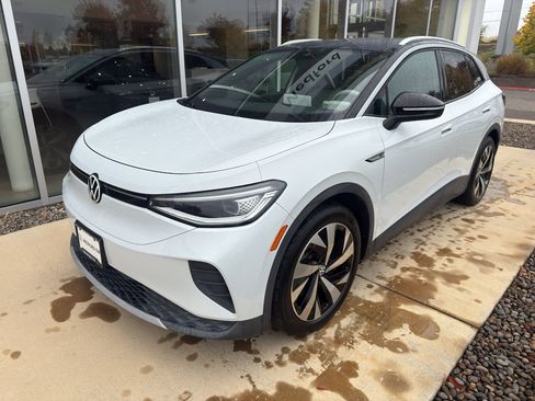 Used 2021 Volkswagen ID.4 1st Edition image 1