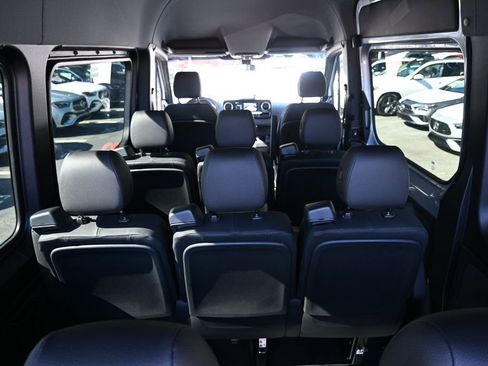 Used 2025 Mercedes-Benz Sprinter 2500 image 28