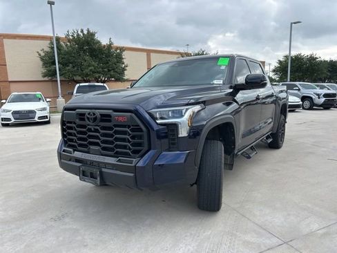 Used 2024 Toyota Tundra Limited AWD/4WD image 8