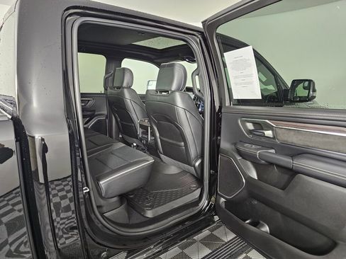 New 2026 RAM 1500 Laramie w/ Laramie Preferred Package AWD/4WD image 36