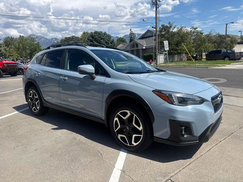 Used 2019 Subaru Crosstrek 2.0i Limited w/ Moonroof Package w/Navigation AWD/4WD image 3