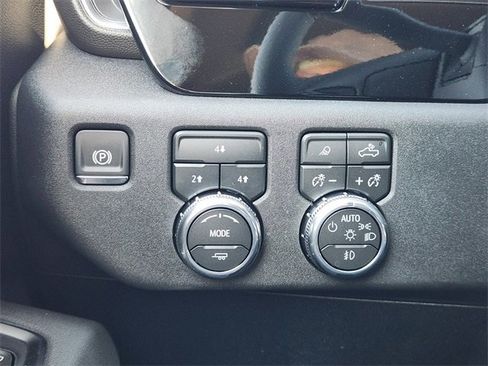 New 2026 GMC Sierra 3500 SLE image 15