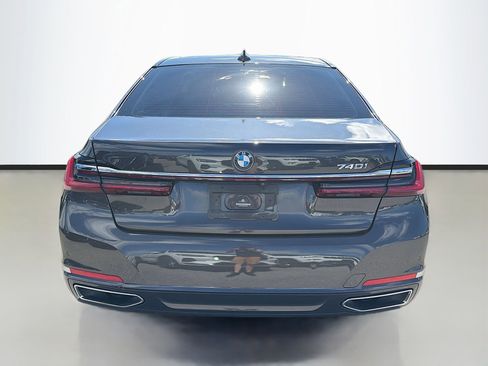 Used 2020 BMW 740i image 5
