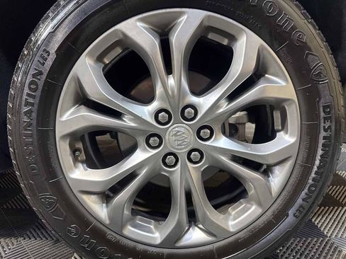 Used 2020 Buick Enclave Avenir FWD image 30