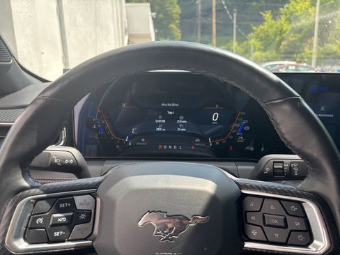 Used 2024 Ford Mustang Premium image 27