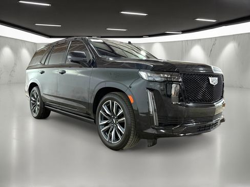 Used 2021 Cadillac Escalade Sport w/ Driver Assist Tech Package image 22