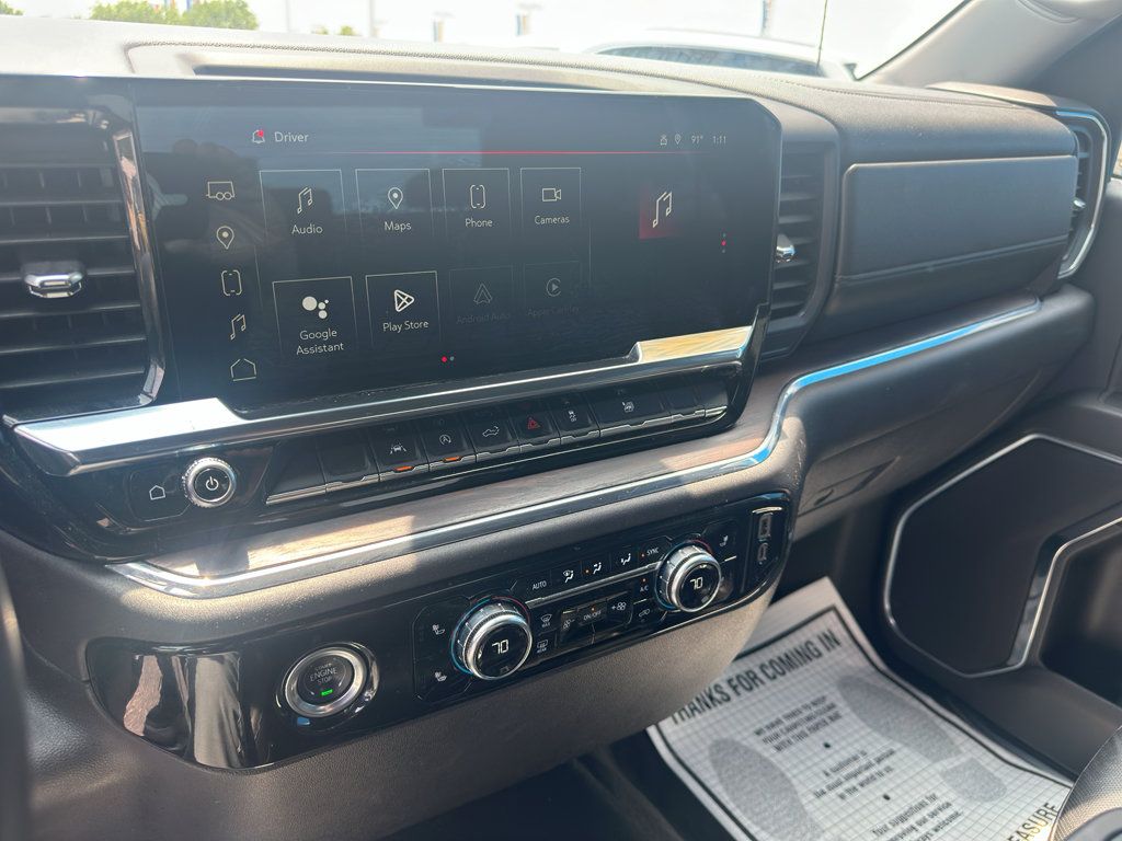 Used 2024 GMC Sierra 1500 SLT AWD/4WD image 19