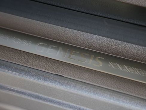 New 2026 Genesis GV70 2.5T Advanced w/ G1 Accessory Package image 24