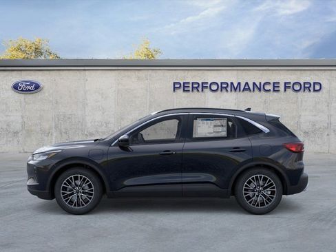 New 2025 Ford Escape SE FWD image 3