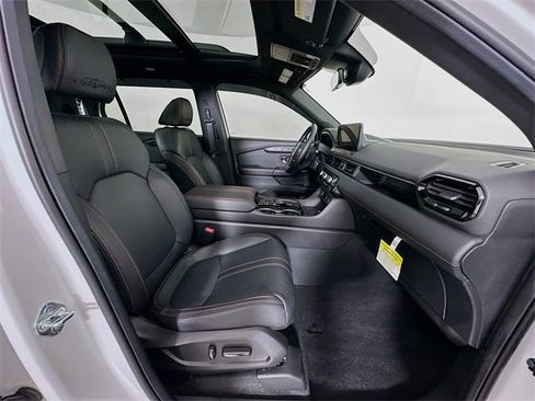 Certified 2026 Honda Passport TrailSport Elite image 5