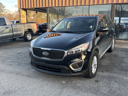 Used 2016 Kia Sorento L image 3
