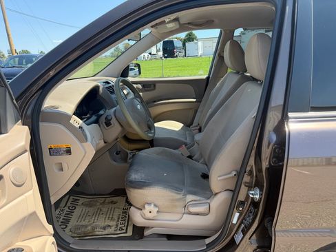 Used 2009 Kia Sportage LX FWD image 11