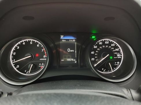 Used 2024 Toyota Camry SE FWD image 28