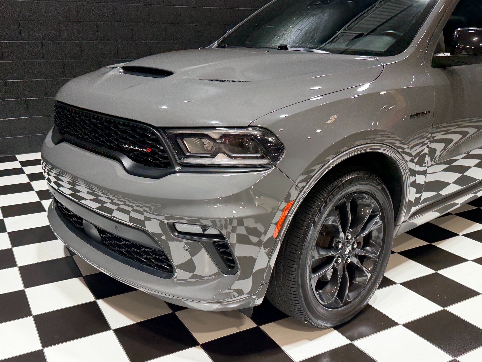 Used 2023 Dodge Durango R/T w/ Blacktop Package AWD/4WD image 7