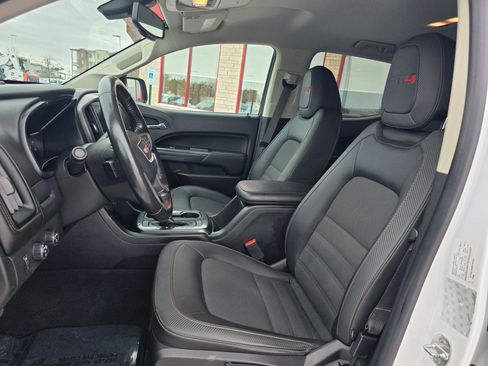 Used 2021 GMC Canyon AT4 image 9