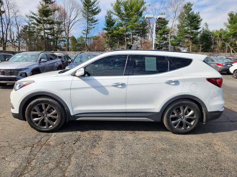 Used 2018 Hyundai Santa Fe Sport w/ Cargo Package image 5