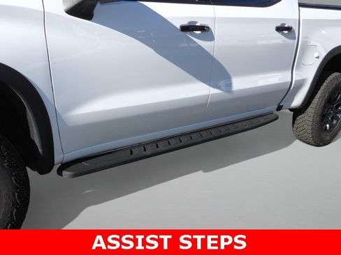 Used 2024 Chevrolet Silverado 1500 ZR2 w/ Technology Package image 2