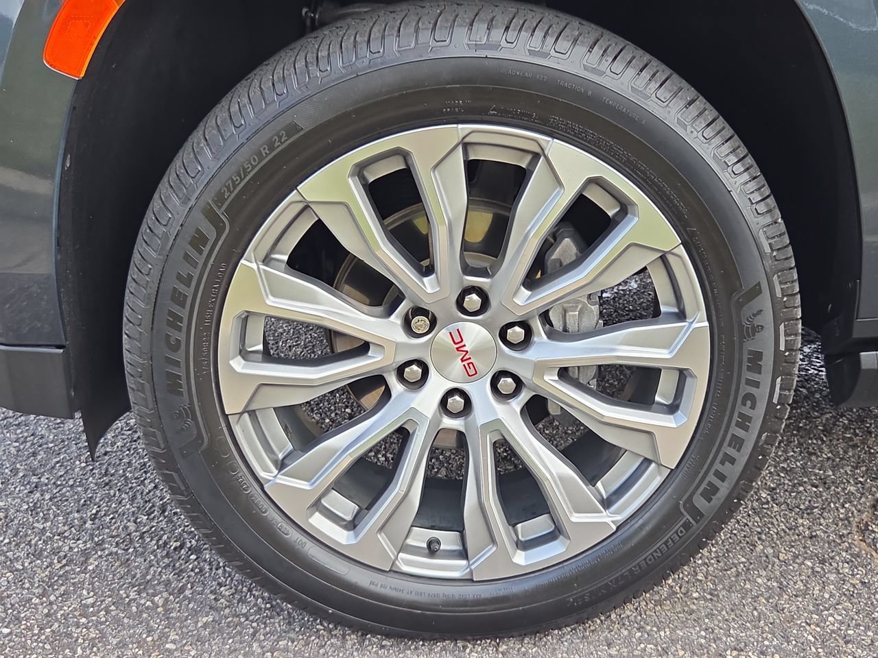 Used 2021 GMC Yukon Denali w/ Denali Ultimate Package AWD/4WD image 34