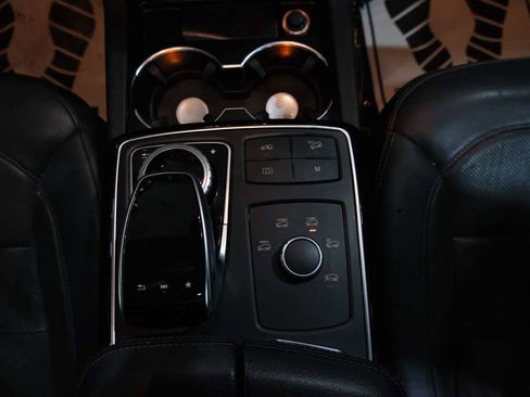 Used 2018 Mercedes-Benz GLS 550 4MATIC w/ Driver Assistance Package image 34