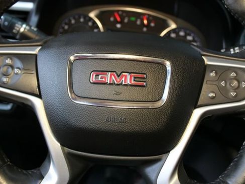 Used 2019 GMC Acadia SLE w/ LPO, Floor Liner Package FWD image 23