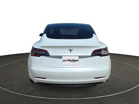 Used 2021 Tesla Model 3 Standard Range Plus RWD image 5