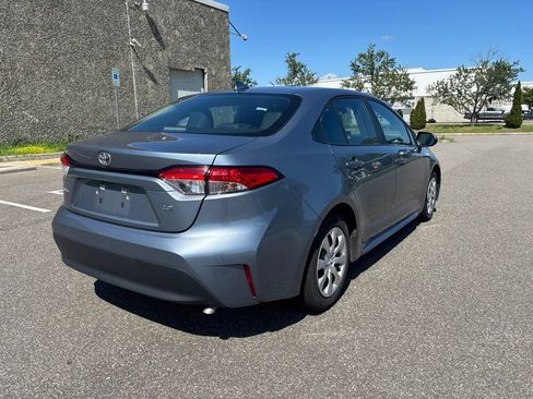 Used 2024 Toyota Corolla LE FWD image 7