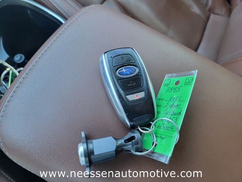 Used 2021 Subaru Outback Touring w/ Popular Package #2 image 31