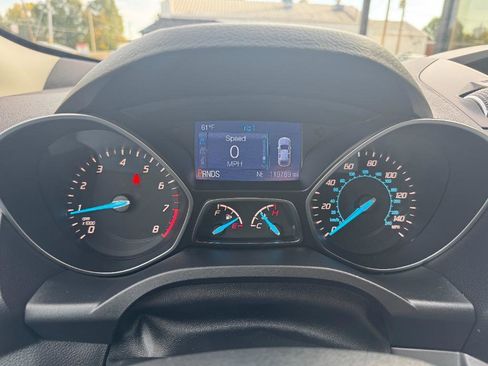 Used 2015 Ford Escape SE image 20