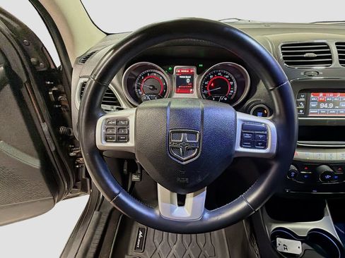 Used 2017 Dodge Journey Crossroad AWD/4WD image 11