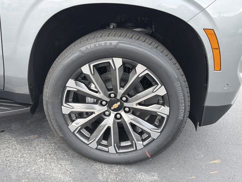 New 2026 Chevrolet Tahoe High Country w/ Sun And Tow Package AWD/4WD image 12