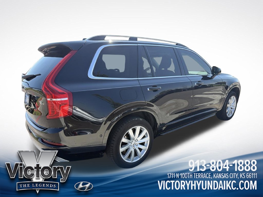 Used 2017 Volvo XC90 T6 Momentum w/ Vision Package AWD/4WD image 3