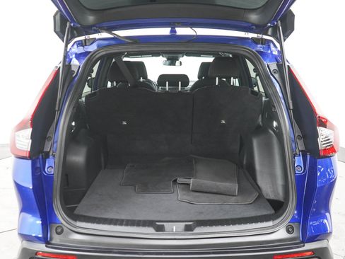 Used 2025 Honda CR-V Sport image 16