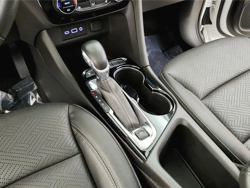 Used 2023 Buick Encore GX Essence w/ Experience Buick Package FWD image 35
