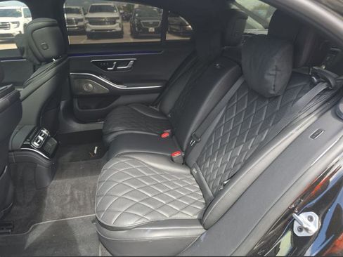 Used 2022 Mercedes-Benz S 580 4MATIC Sedan image 10