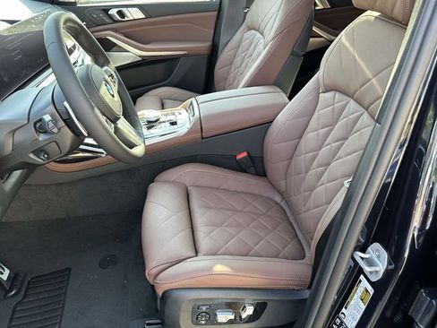 New 2027 BMW X7 xDrive40i w/ Executive Package AWD/4WD image 14