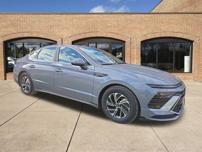 New 2026 Hyundai Sonata Blue