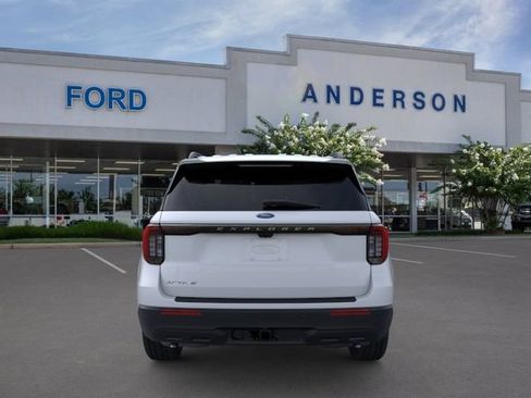New 2026 Ford Explorer Active RWD image 5